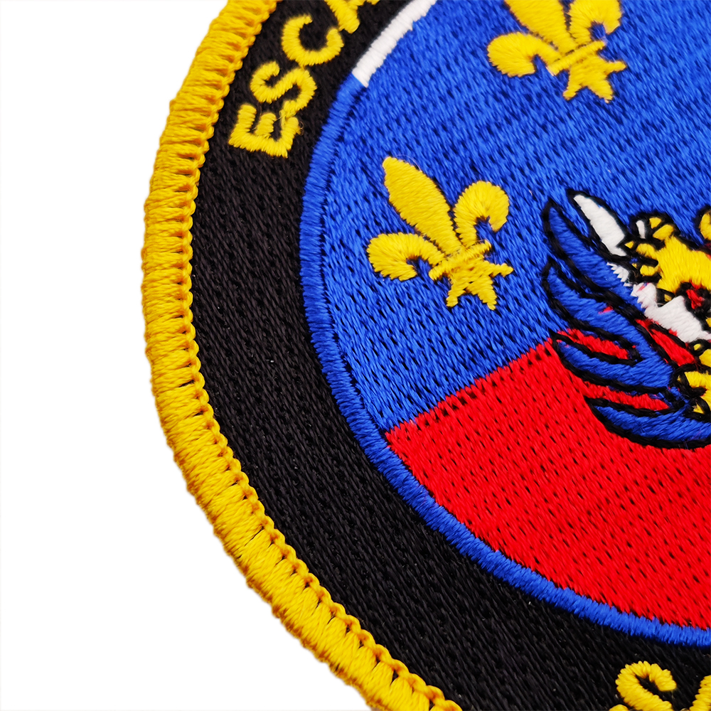 Custom Logo Design Heat Transfer Woven Label Embroidery Patch Embroidered Clothes Fabric Badges Iron on Customize Patches