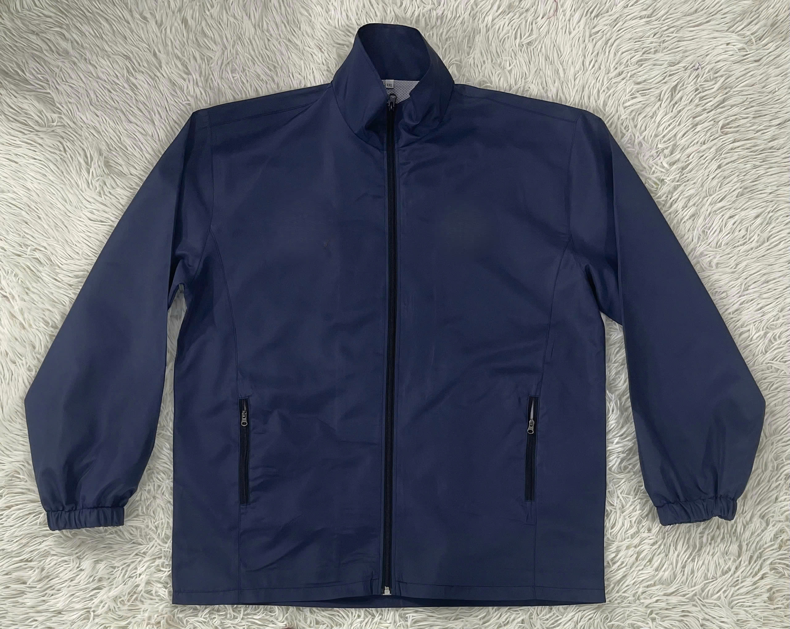 Factory Price Windbreaker Jacket Two Pockets Comfortable Fit Polyester Men's Jackets with Mesh Inside Clothing Wholesale
