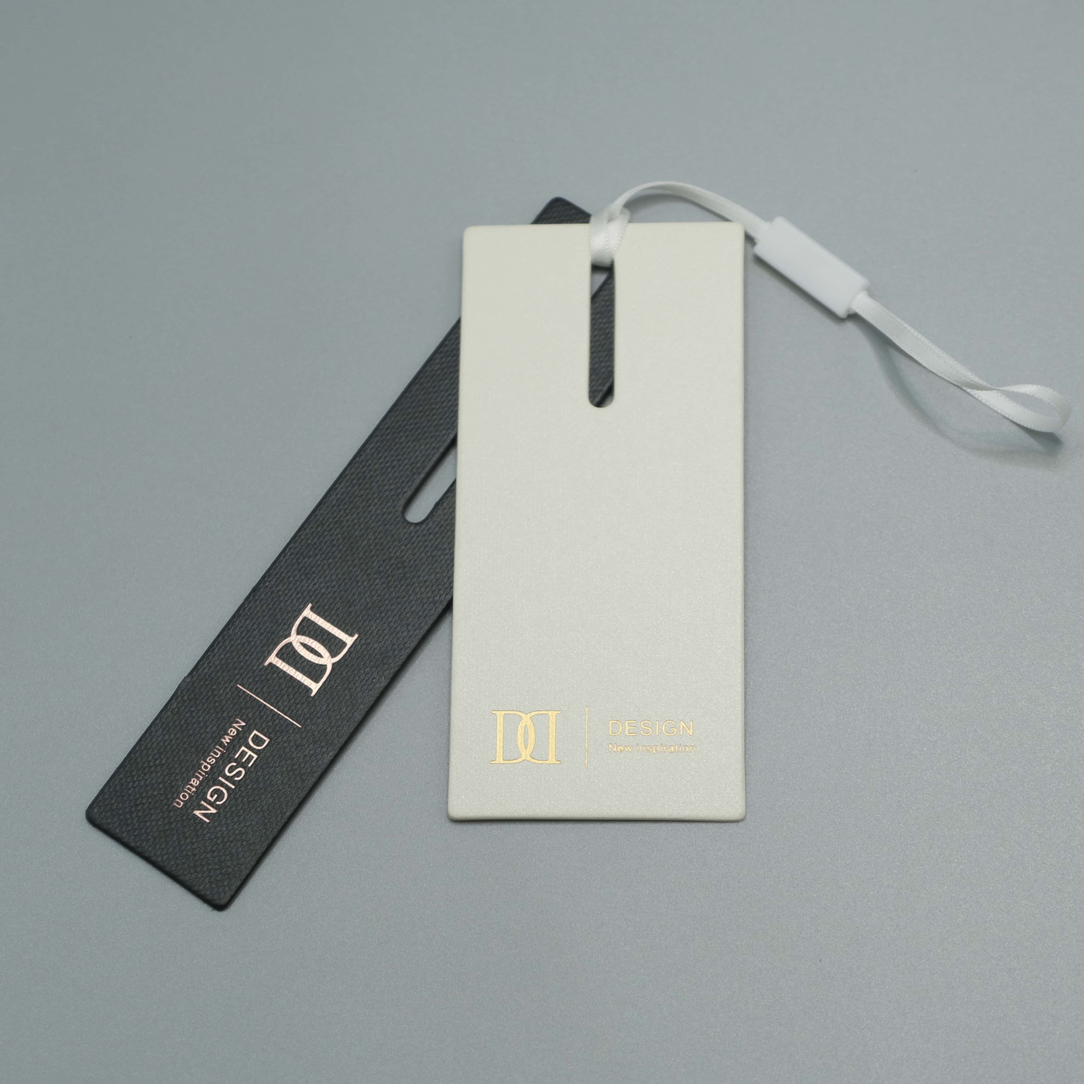Cheap Custom Design Printing Name Logo Paper Garment Hangtag Labels Clothing Hang Tags With String