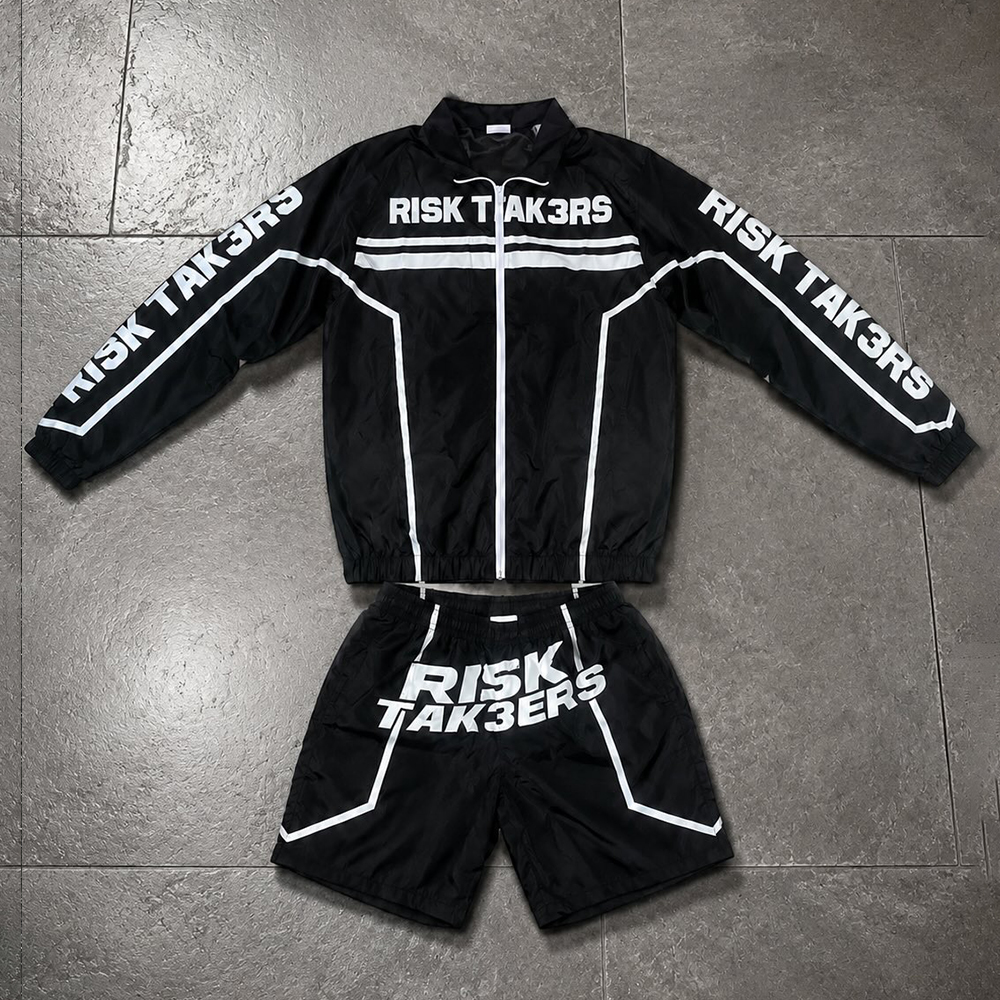 DCY Custom Tracksuit Set Men's Tracksuit Set Quarter Zip Windbreaker Black Tracksuits Striped Jacket OEM Custom Logo